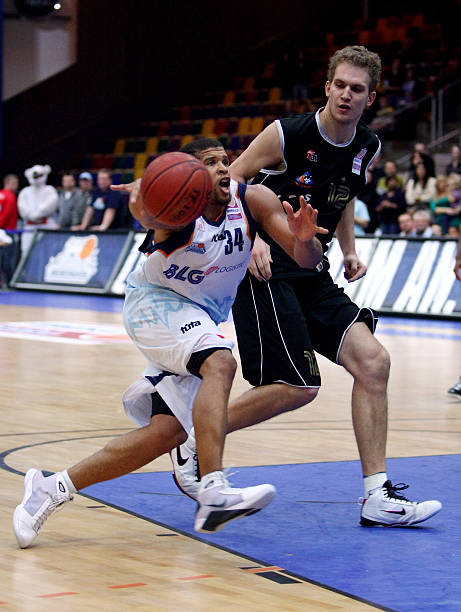 仅有助于稳 仅有助于稳