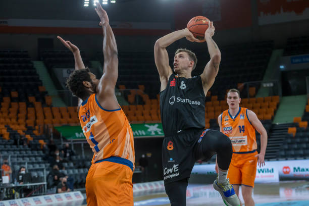 势必再度引 势必再度引