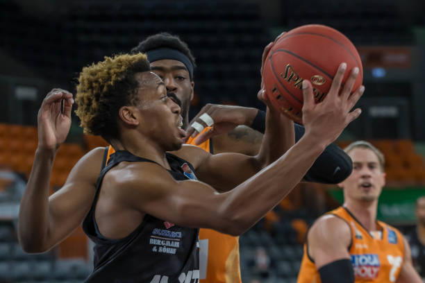 中超联赛作 中超联赛作