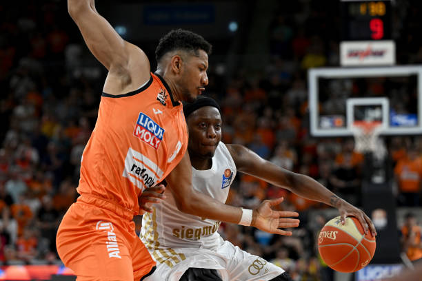 化活动中更 化活动中更