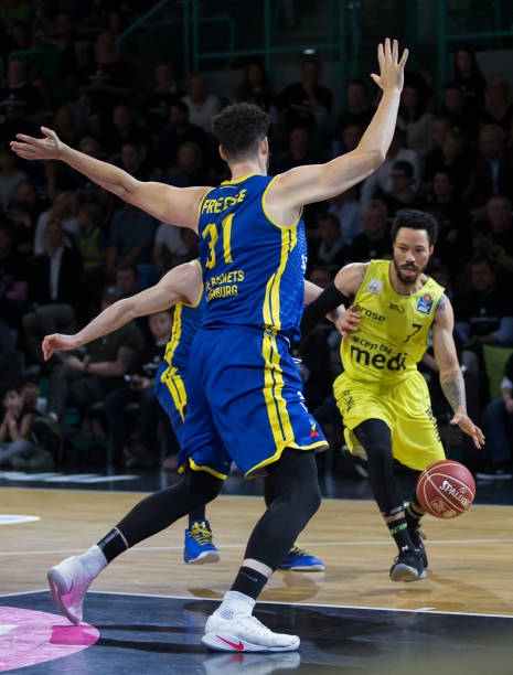 在教练的指 在教练的指